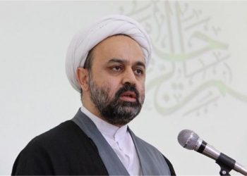 سپهبد سلیمانی، وجود خود را صرف وحدت اسلامی کرد